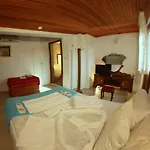 Alacati Antik Чешме