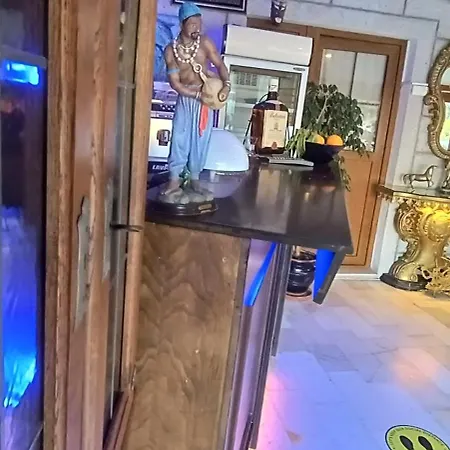 Alacati Antik Готель *