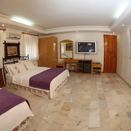 Alacati Antik מלון *