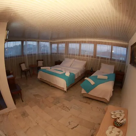 Alacati Antik Чешме