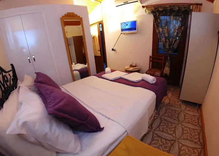 Alacati Antik * Çeşme