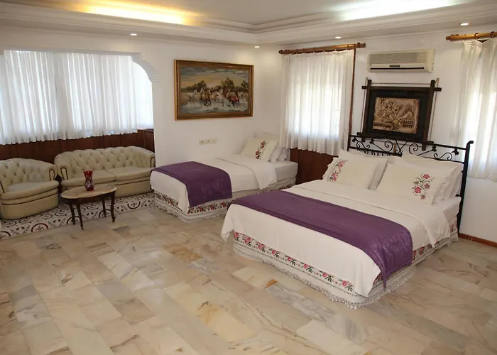 Hotel Alacati Antik Çeşme