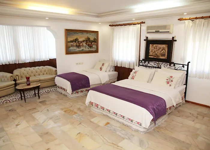 Alacati Antik Hotel