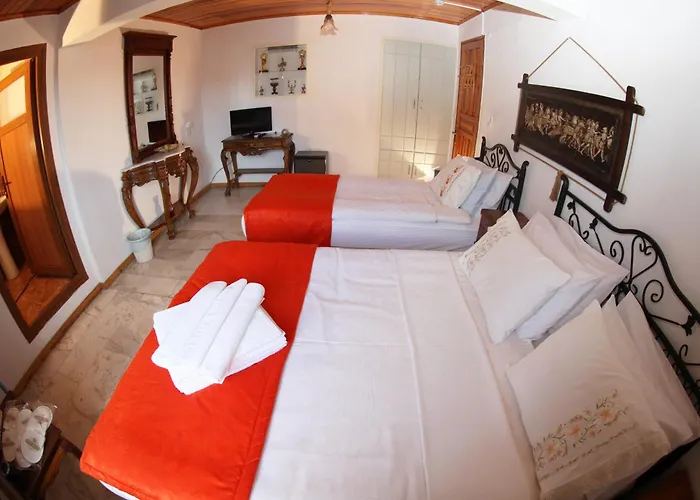 Alacati Antik Hotel *