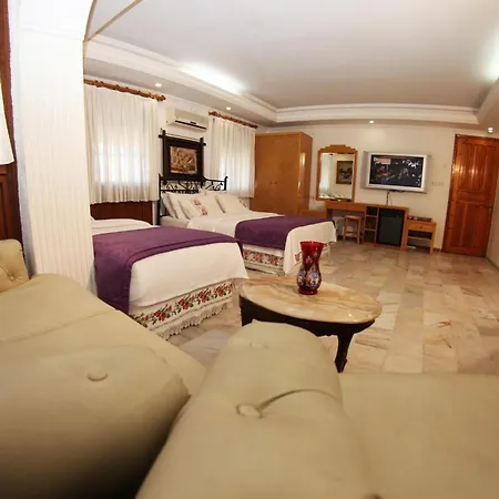 Alacati Antik * Çeşme