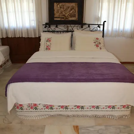 Hotell Alacati Antik Çeşme